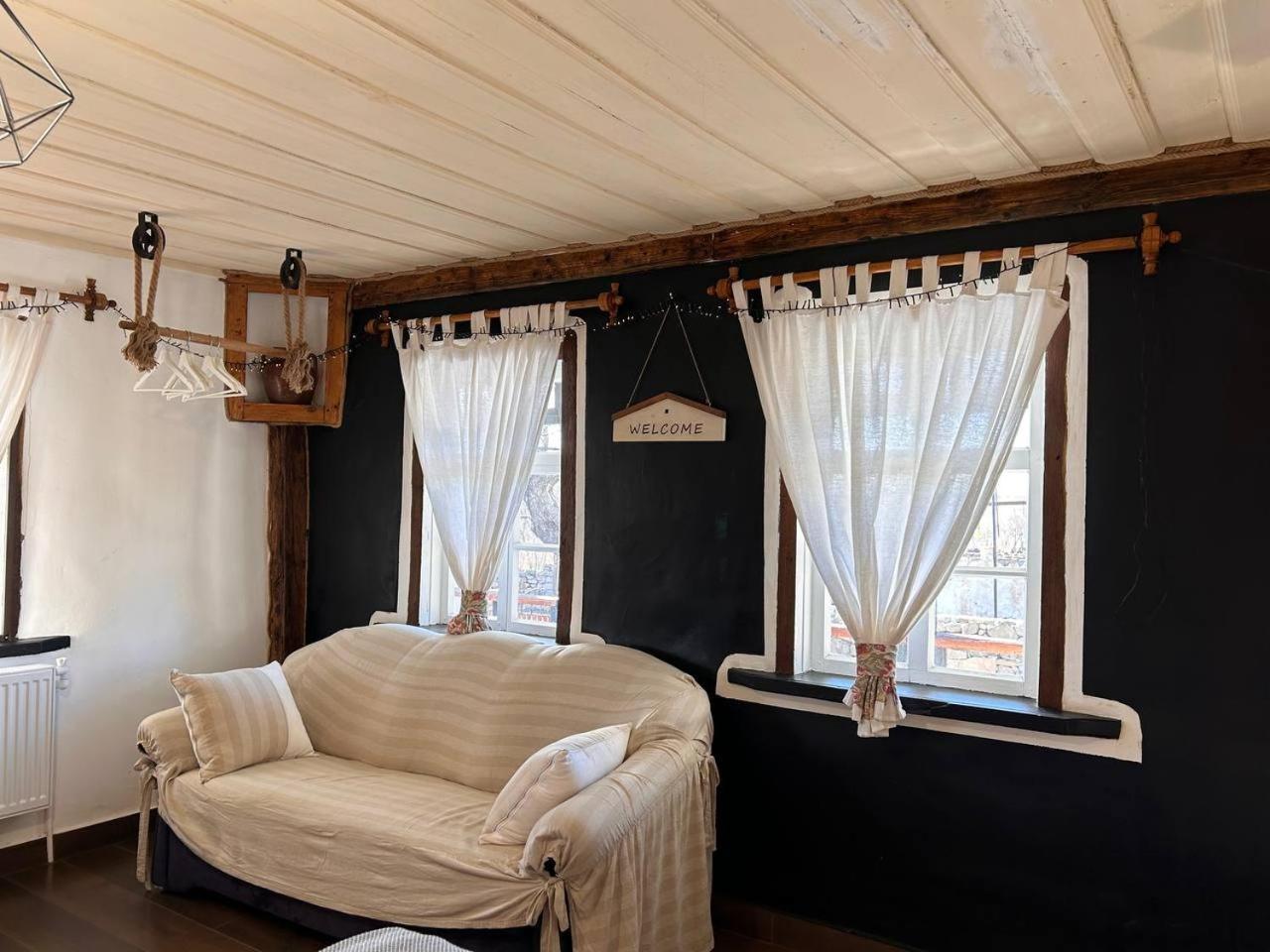 Hnameni Bovadzor Lodge 외부 사진